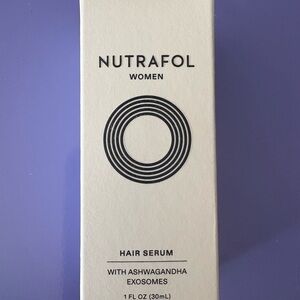 *New and Sealed** Nutrafol Women’s Hair Serum